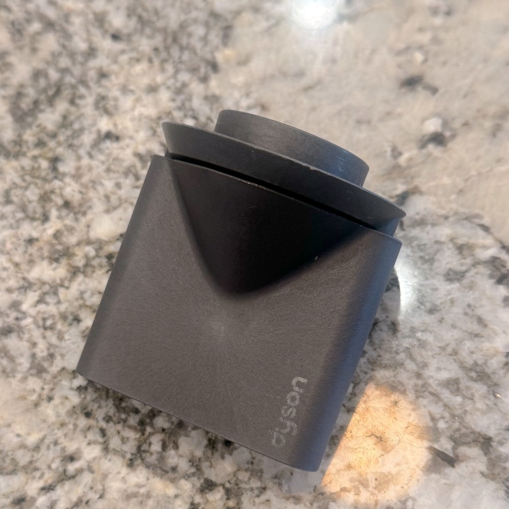 DYSON Blow Dryer Diffuser (skinny) AUTHENTIC